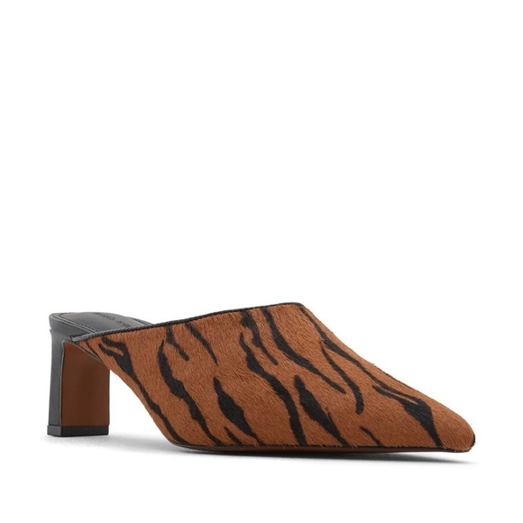 Nordstrom Who what wear Kayla Mules animal print pump open back Y2K size 7 - Picture 2 of 5